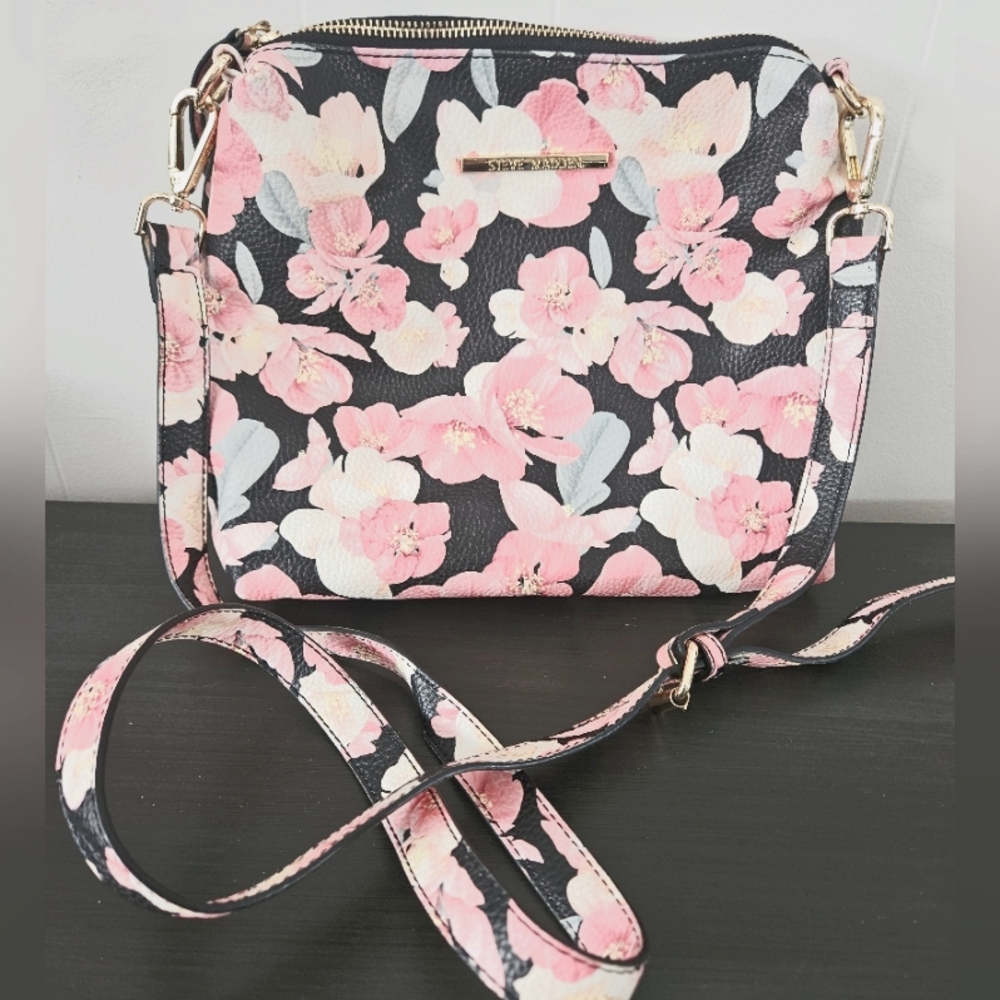 Steve Madden crossbody